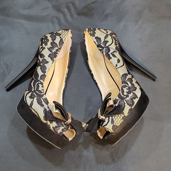 GUESS HIGH HEEL STILETTO PEEP TOE WOMEN"S PUMP - Picture 9 of 15